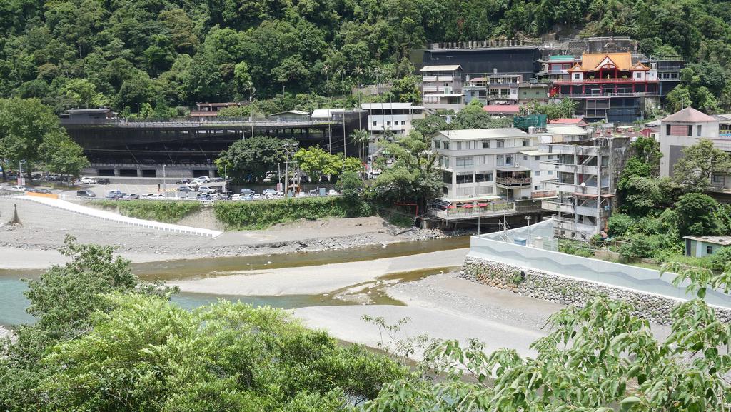 Phoenix Sun Flower Valley Resort Taipeh Exterior foto